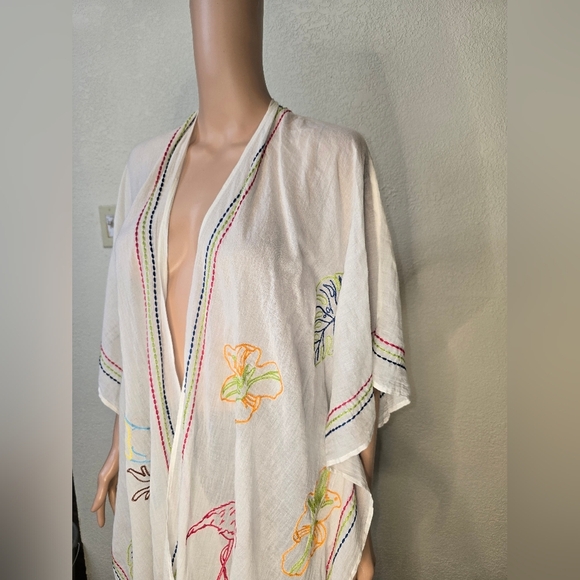 Soft Surroundings Tropical Topper Kimono Embroidered Bird Ivory One Size Swim - Picture 3 of 13